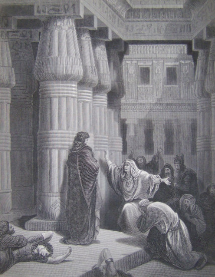 Exode 12, 30-37 : Pharaon conjure Moïse de quitter l'Egypte - Gravure de Gustave Doré